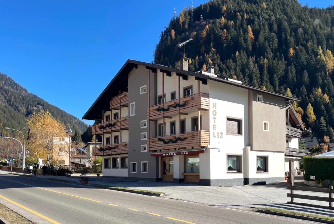 Liz Hotel & Apartments Predazzo Bagian luar foto